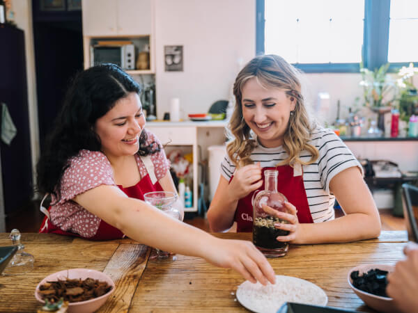 7 Creative Team Building Activities in Australia Your Team Will Love