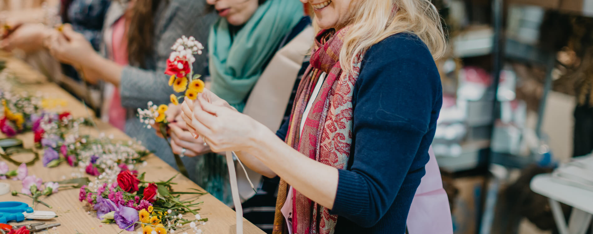 The Best Flower Arranging Gift Experiences for Mum ClassBento