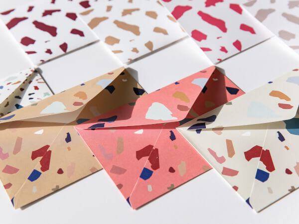 How to Make Giving a Gift Card Special