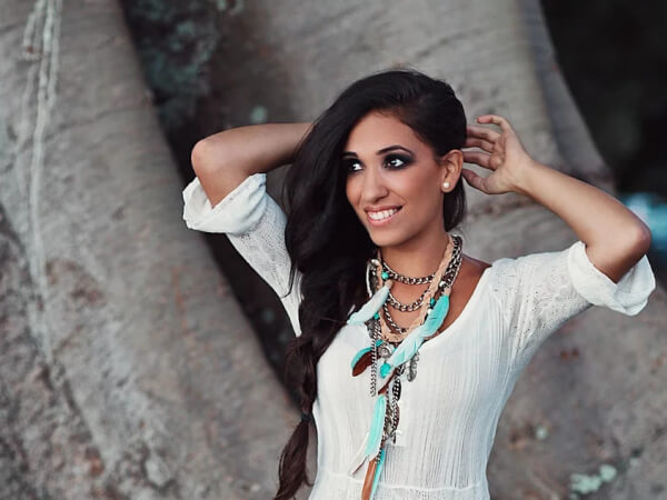 Make Calligraphy Christmas Baubles with Vanessa Opazo