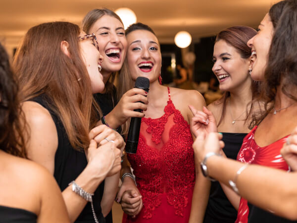Unique Virtual Hens Party Ideas in Australia