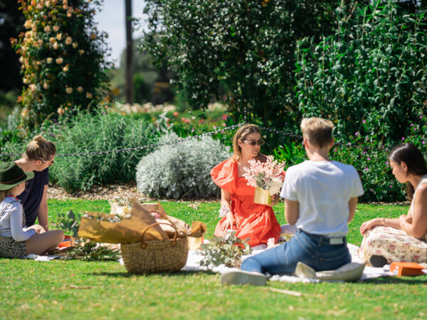 9 Ways to Spend Valentine's Day with Friends