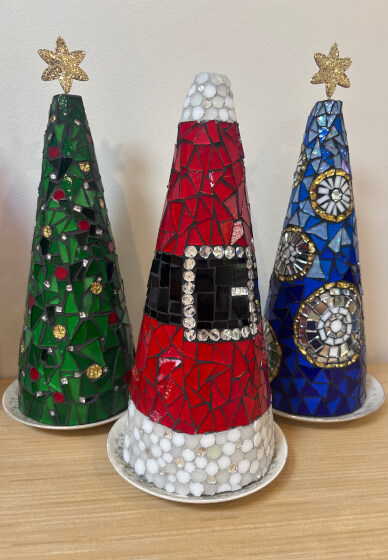 3-D Glass Mosaics Class