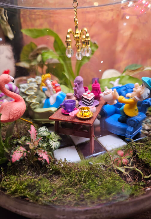 Alice in Wonderland Terrarium Workshop