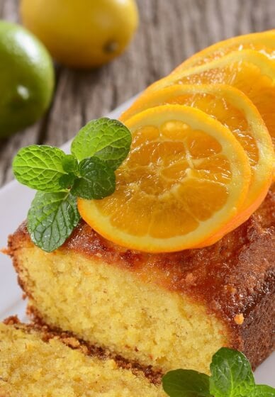 Bake a Low-Calorie Cake at Home