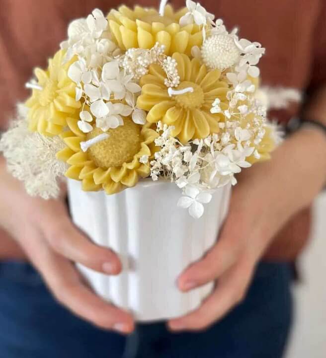 Beeswax Candle Bouquet Workshop