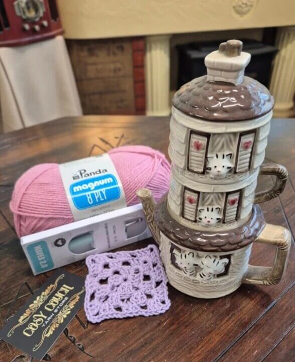 Beginner Crochet Workshop: Master Stitches and Patterns