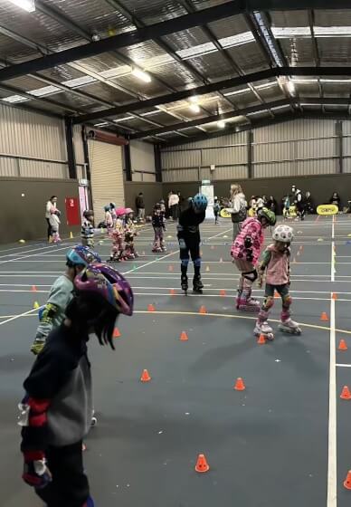 Beginner Skating Course for Aged 5 to 18 at Box Hill