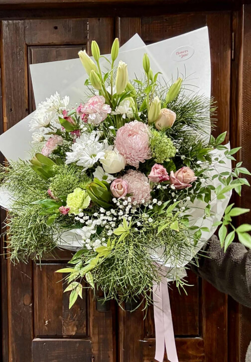 Bouquet Making Workshop: Blooms and Bubbles