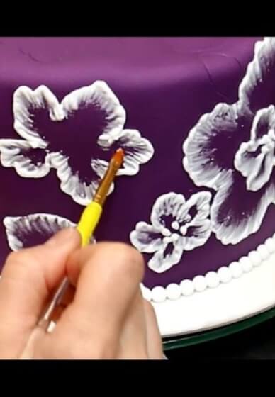 Brush Embroidery Cake Class