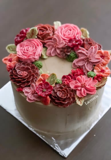 Cake Decorating Class: Buttercream Flowers