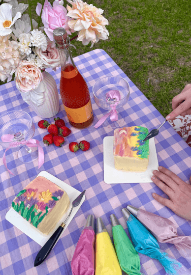 Cake Paint and Sip Workshop