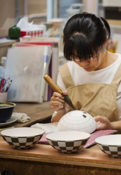 Ceramic Painting and Glazing Course for Kids
