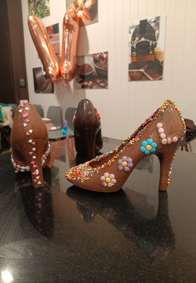 Chocolate Shoe Workshop for Girls Birthday Party
