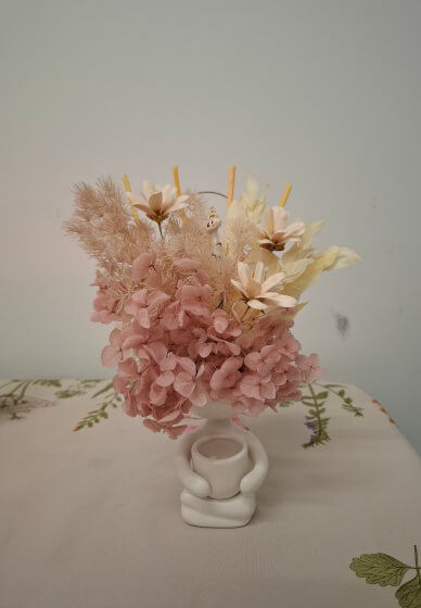 Choose Your Preserved Flower Arrangements Workshop