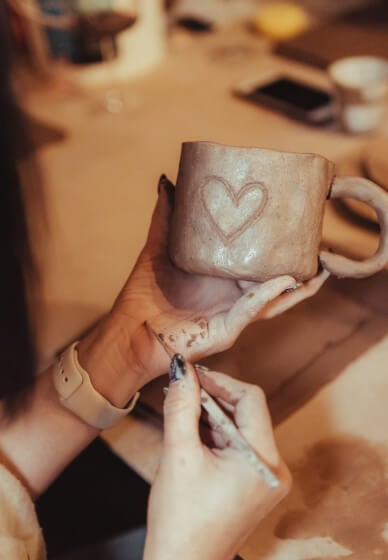 Clay and Sip Class: Make a Dinner Set
