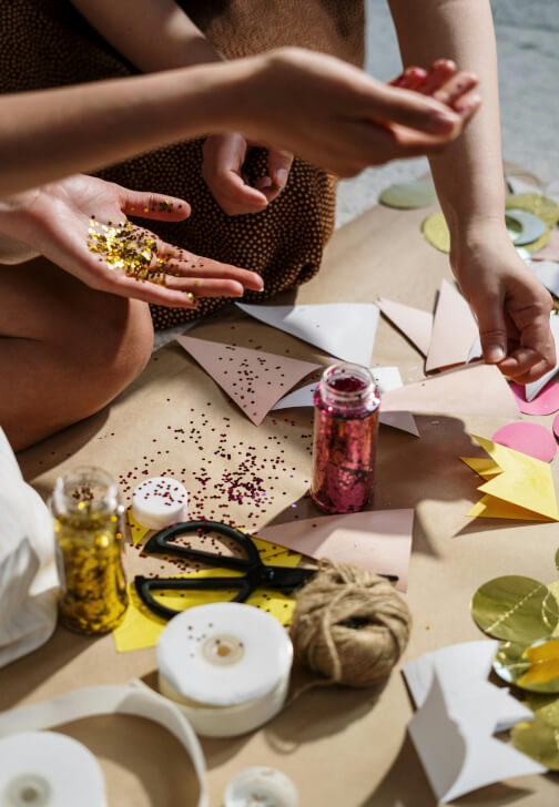 Collage Art Workshop: Crafting with Recycled Treasure