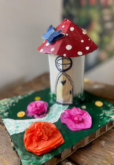 Creative Holidays in Iris Art Studio