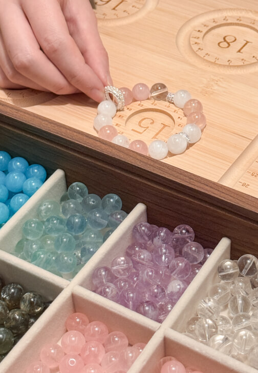 Crystal Bracelet Workshop in Melbourne CBD