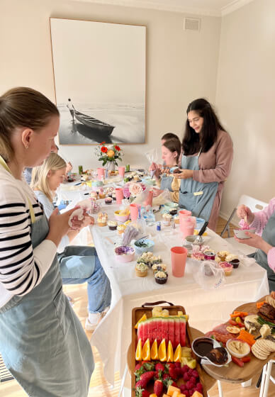 Cupcake Decorating Class: Swiss Meringue Buttercream