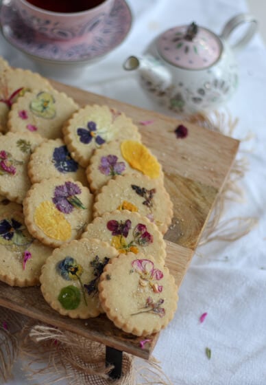 DIY Floral Shortbread Biscuits Craft Kit
