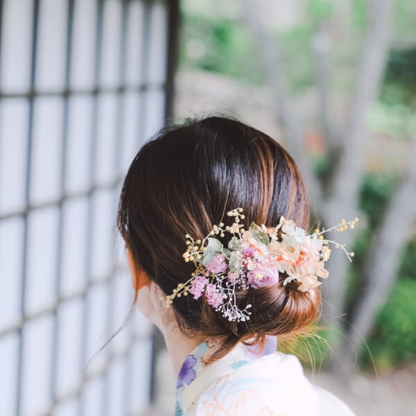 DIY Floral Wedding Hair Comb | Online class | Gifts | ClassBento