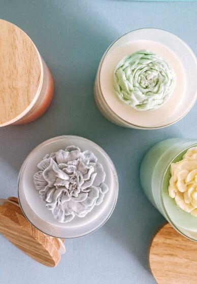 DIY Gorgeous Floral Imbed Bloom Candle and Wax Melts