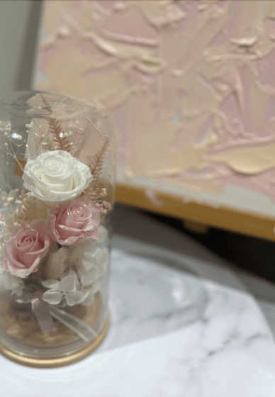 DIY Preserved Flowers Glass Dome Arrangement