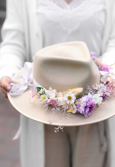 DIY Romantic Everlasting Flower Crown