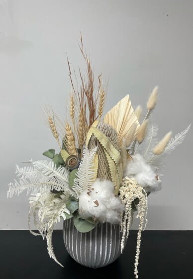 Dried Floral Arrangement Class in a Ceramic Vase