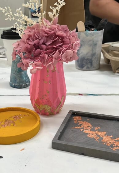 Eco-resin Homewares Class: Vase & Trinket