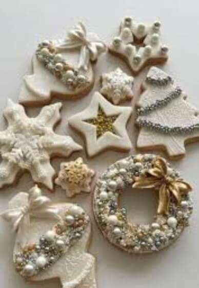 Elegant Christmas Cookie Decorating Workshop