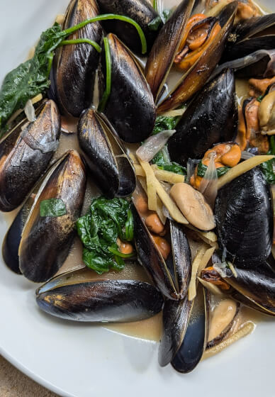 Filipino Cuisine Cook Along - Tinolang Chicken and Mussels