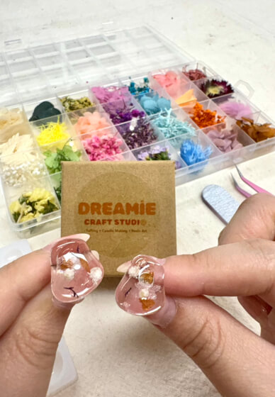 Floral Earring Resin Jewellery Workshop