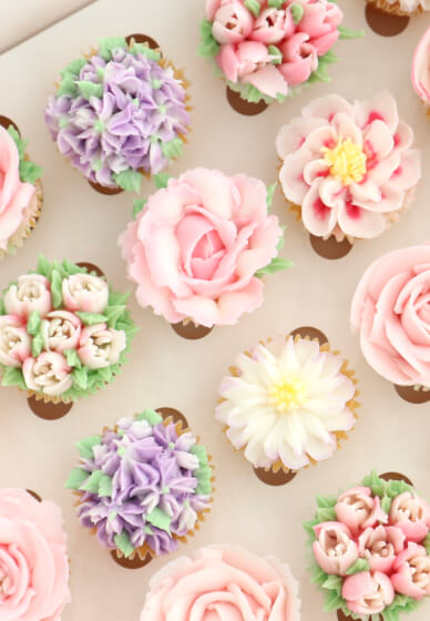 Floral Mini Cupcake Decorating Class: Secret Garden