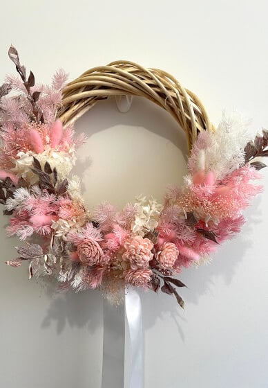 Floristry Workshop: Preserved and Dried Flower Wreath