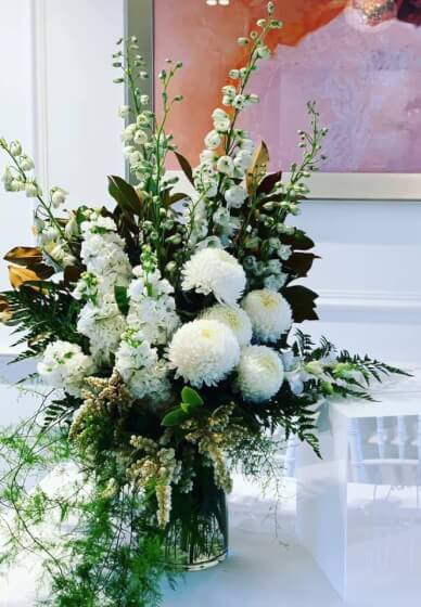 Floristry Workshop: Tall Seasonal Blooms in a Vase