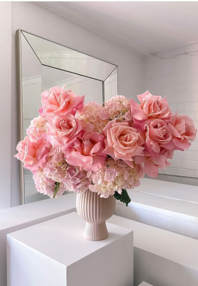 Floristry Workshop: Trending Rose Design