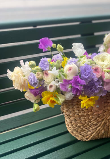 Flower Arranging Workshop: Sweet Pea Spring (BYO Vase)