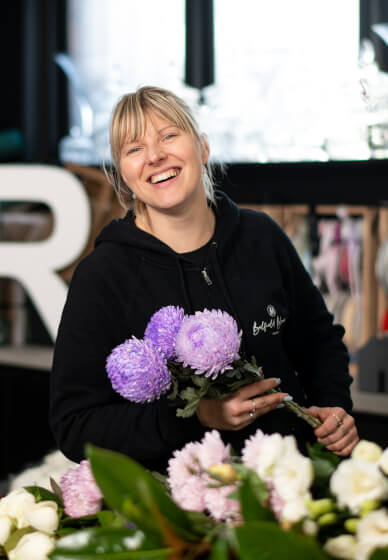 Flower Workshop: Lets Make a Box Arrangement