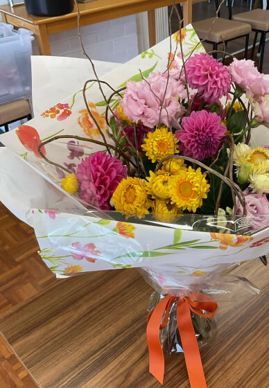 Fresh Floral Bouquet Workshop with a Twist