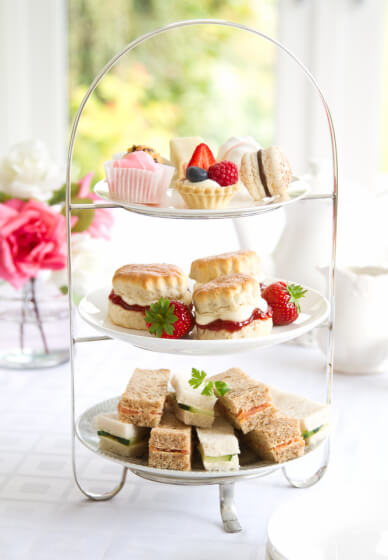 Gin Tea Party with Miss Lucy