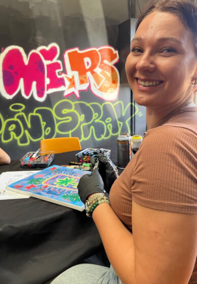 Graffiti Class: Canvas Sesh