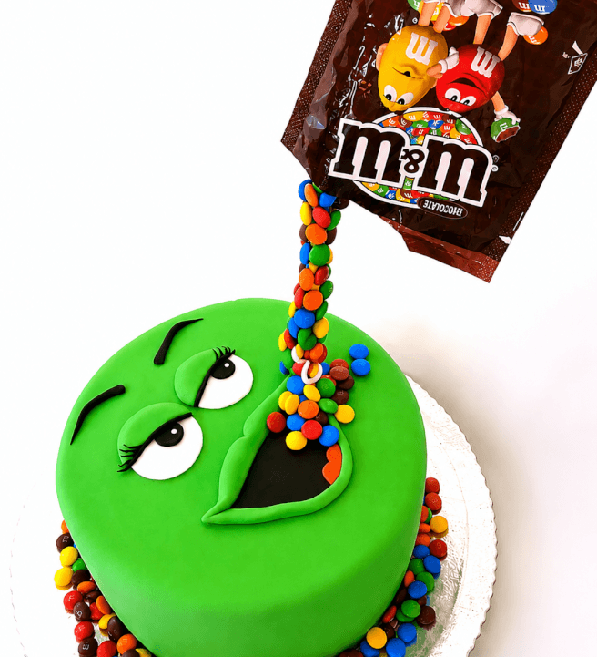 Gravity Defying Cake Decorating Workshop