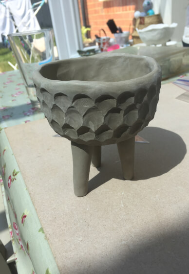 Hand Building Clay Workshop: Pinch Pot with Legs