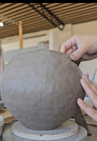 Hand-Built Moon Jar Class – Advanced Level