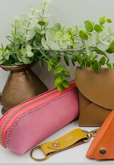Hand Crafted Leather Accessories Workshop