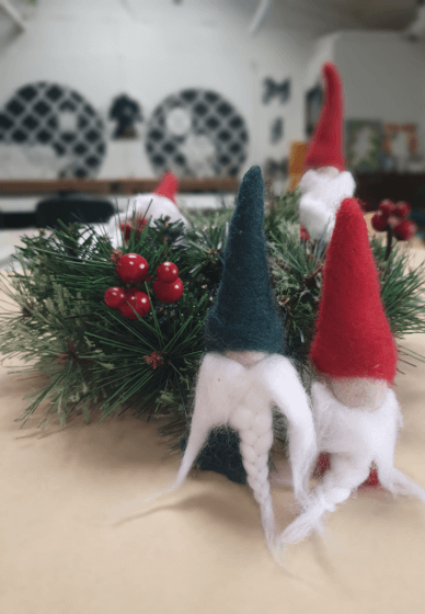 Handmade Holidays: Needle Felted Decoration Workshop