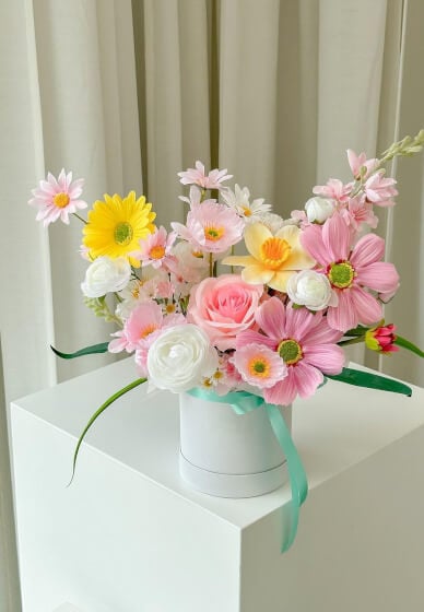 Hat Box Faux Flower Arrangement Workshop