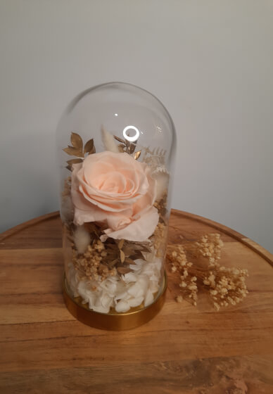 Hens Party Preserved Flower Dome Workshop
